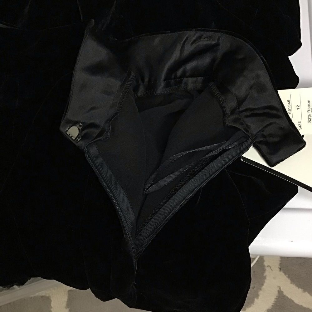 ‎NWT Ann Tjian Kenar Black Velour Silk Pant 12 - Picture 8 of 8